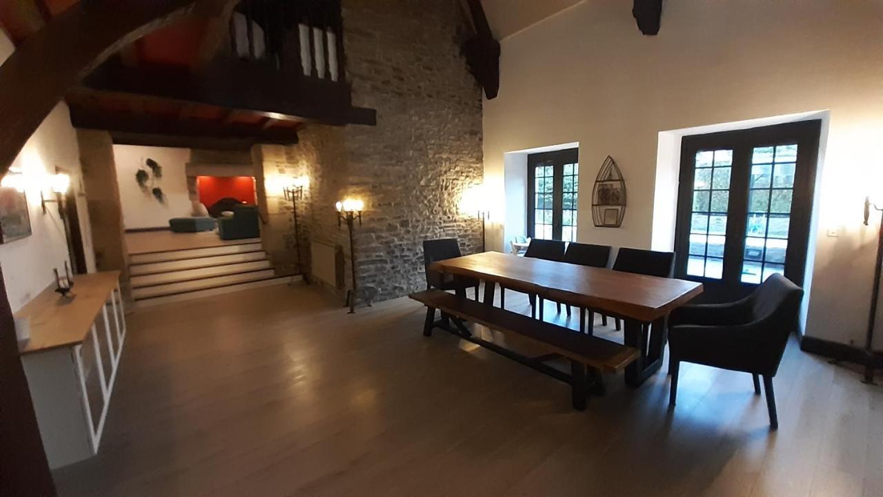 Petit Manoir Proche Dinan - Chambre D'Hotes Lanvallay Dış mekan fotoğraf